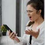 Nove em cada dez paulistas já foram alvo de golpes digitais, aponta pesquisa da Fundação Seade