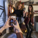 TikTok é multado em R$ 153,7 milhões por falhas na proteção de dados de crianças e adolescentes