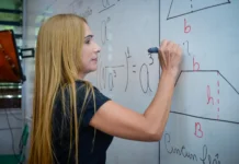 Guarulhos tem 14,4 mil professores na educação básica; rede estadual de SP reúne 200 mil docentes