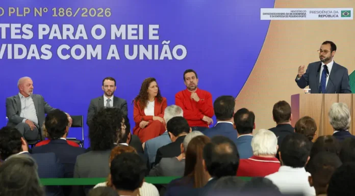 Novo teto do MEI chega a R$ 140 mil e lei prevê perdão de dívidas; veja o que muda